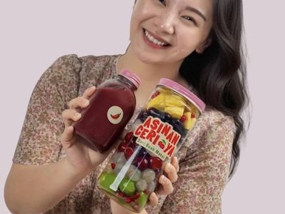 Ini Devy Anastasia, Sosok di Balik Asinan Ceri-Ya Rp600 Ribu