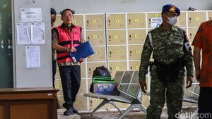 Kejagung Periksa 6 Orang Terkait TPPU Febrie, Termasuk Don Ritto-Nurman Herin