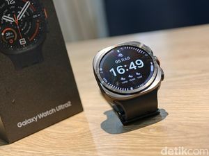 Unboxing Galaxy Watch Ultra2, Lebih Tipis tapi Makin Tangguh