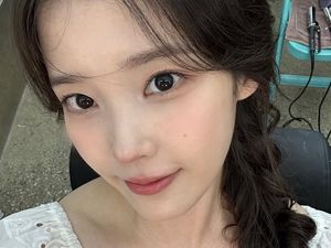 IU Muncul di Instagram Usai Kabar Sakit, Hal Ini Bikin Salfok!