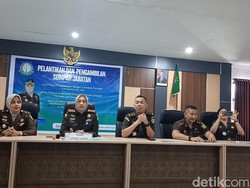 Baru Diselidiki, Kejari Lombok Tengah Hentikan Kasus Seragam Posyandu Rp 1,8 M