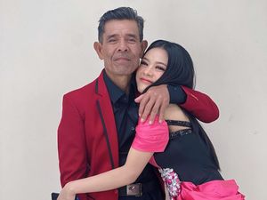 Melly Lee Berduka