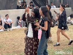 Video: Seru-seruan bareng Raisa hingga Naykilla di The Sounds Project Day 1