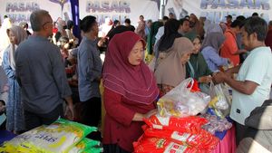 Pasar Murah Ringankan Beban Belanja Warga