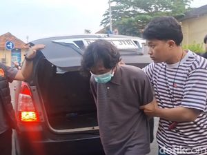 Marbut di Purwakarta Tewas Dibacok Tetangga, Samurai dan Celurit Disita
