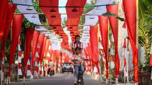 Semarak Kemerdekaan, Warga Bentangkan Bendera Merah Putih 500 Meter
