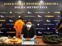 Polda Metro Tangkap 2 Kurir 3,4 Kg Ganja, Ada yang Masih Usia 15 Tahun