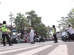 Polwan Lamongan Berikan Rasa Aman dan Nyaman Lewat Layanan Srikandi Care