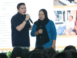 Kisah Siti, Rela Anaknya Tinggal di Asrama demi Sekolah Rakyat