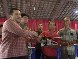 Eko Suwanto Beri Bantuan 13 Peralatan Mitigasi Bencana di Yogyakarta