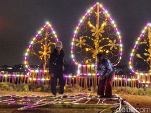 Kreativitas Warga Cileunyi Sulap Barang Bekas Jadi Hiasan Sambut HUT ke-81 RI