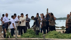 Ngantor Bareng DPRD di Nias, Bobby Bangun Warisan Baru Pemerintahan Sumut
