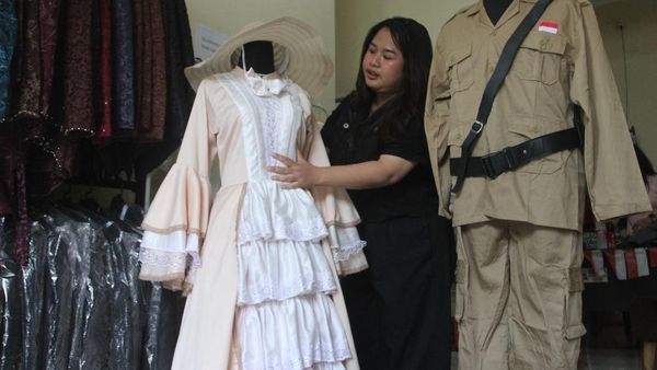 Jelang HUT RI, Kostum Pejuang hingga Noni Belanda Laris Disewa