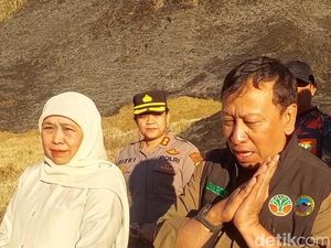 Kebakaran 176 Hektare Lahan di Bromo Diduga dari Perapian Warga