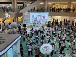 Potret Keseruan Mama Lime Green Day Fest di Surabaya