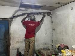 Penampakan Retakan di Rumah Warga Gombel Semarang Imbas Proyek Mal