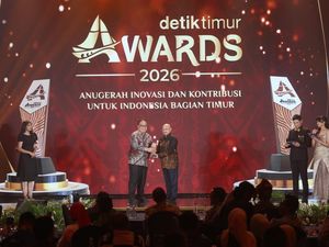 Raih Penghargaan detiktimur Awards, Harris Arthur Genjot Profesi Advokat