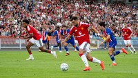 MU Imbangi PSG, Carrick Optimistis Jelang Musim Baru