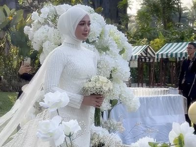 Momen Ijab Kabul Mazaki Ahmad dan Dea Annisa