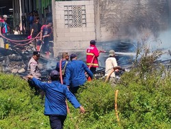 Kebakaran di MI Miftahul Ulum Demak, Kantin Ludes