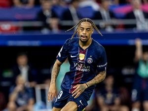 Barcola Diincar Liverpool & Arsenal, Apa Kata Luis Enrique?
