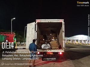 Bareskrim Bongkar Penyelundupan 12 Kg Ganja dalam Paket Pakaian Anak
