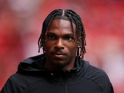 Dear Liverpool, Kapan Jacquet Main Nih?