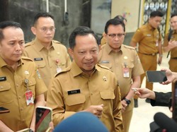 Pemerintah Siapkan Tiga Skema, Pastikan PPPK di Daerah Tak Dirumahkan