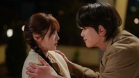 Momen Kim Hye Jun Terpesona Cha Woo Min di Drakor My Bias, My Boss