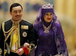 Sultan Brunei Cabut Gelar Kerajaan Menantu, Ada Apa?