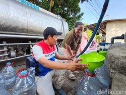 Kisah Kuntari dan Nestapa Air Payau Warga Blok Kesambi Indramayu