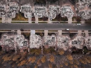 Potret Permukiman Spokane yang Hangus Dilalap Api