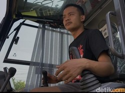 Ini Bisnis Rico Pengantin Grobogan Beri Mahar Ekskavator-WGM Tank