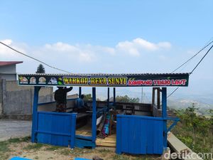 Warkop Rexa Sunyi, Ngopi Syahdu di Kaki Ciremai Ramah Disabilitas