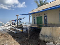 Banjir Rob Terjang Pesisir Lombok Barat, Warga Waswas