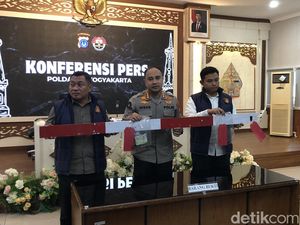 Polisi Ungkap Pemicu Pria Rusak Palang Kereta-Cabut Bendera di Bantul