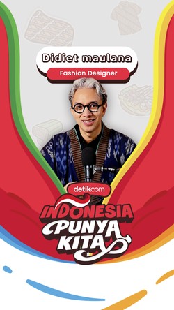 Wastra Indonesia di Tangan Didiet Maulana