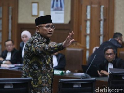 Eks Menag Yaqut Didakwa Perkara Kuota Haji, Negara Disebut Rugi Rp622 Miliar