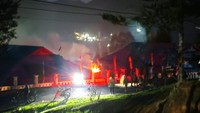 7 Kantor Pemkab Puncak Papua Tengah Dibakar Massa: Gedung Bupati-DPRD