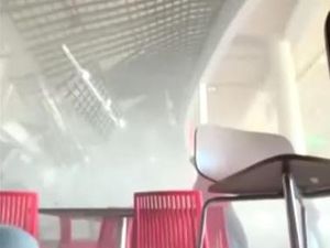 Video: Pria Ini Rekam Momen Ngeri di Bandara Saat Kolombia Diguncang Gempa