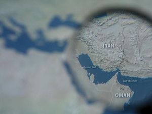 UEA Sebut Iran Serang Dua Kapal Minyaknya di Selat Hormuz