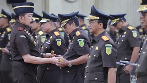Jaksa Agung Lantik 15 Kajati, Minta Beri Perhatian Khusus Setiap Kasus Besar