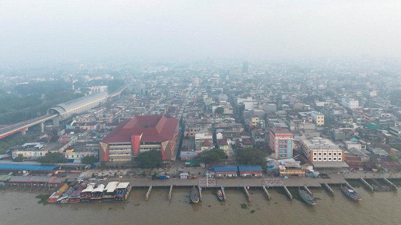 Kualitas Udara Palembang Masih Buruk, Sempat Terpantau Berbahaya Malam Hari
