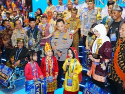 Momen Hangat Kapolri Beri Ruang Anak untuk Berkarya, dari Dongeng hingga Cita-cita