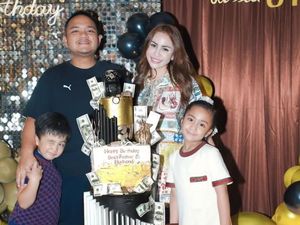 Rayakan Ultah Suami, Momo Eks Geisha Bikin Pesta Makan-makan di Rumah