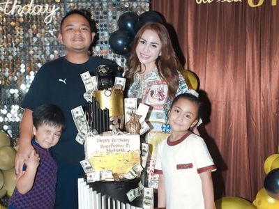 Rayakan Ultah Suami, Momo Eks Geisha Bikin Pesta Makan-makan di Rumah