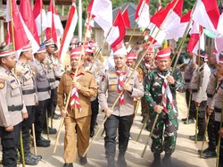 Ekspedisi Merah Putih Polda Riau Tebar Bantuan hingga Pelosok Rohul