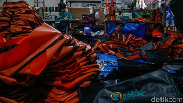 UMKM di Bekasi Kebanjiran Pesanan Perlengkapan Umrah