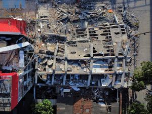 Kolombia Punya Aturan Bangunan Tahan Gempa, Kok Rumah-Rumahnya Tetap Ambruk?