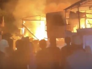 Kebakaran 2 Rumah di Panyula Bone, 2 Motor-Perahu Hangus
